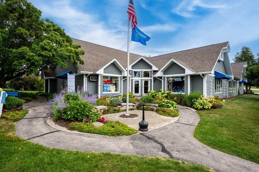 7828 State Highway 42, Egg Harbor, WI à vendre - Photo de l’immeuble – Image 3 sur 13