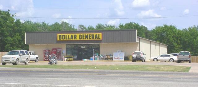 304 N Highway 37, Bogata, TX à vendre - Photo de l’immeuble – Image 3 sur 12