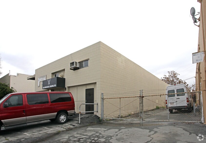 1522 Berger Dr, San Jose, CA à vendre - Photo de l’immeuble – Image 2 sur 5