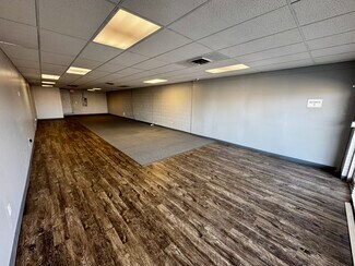 Plus de détails pour 12702-12710 S 71 Hwy, Grandview, MO - Local commercial à louer