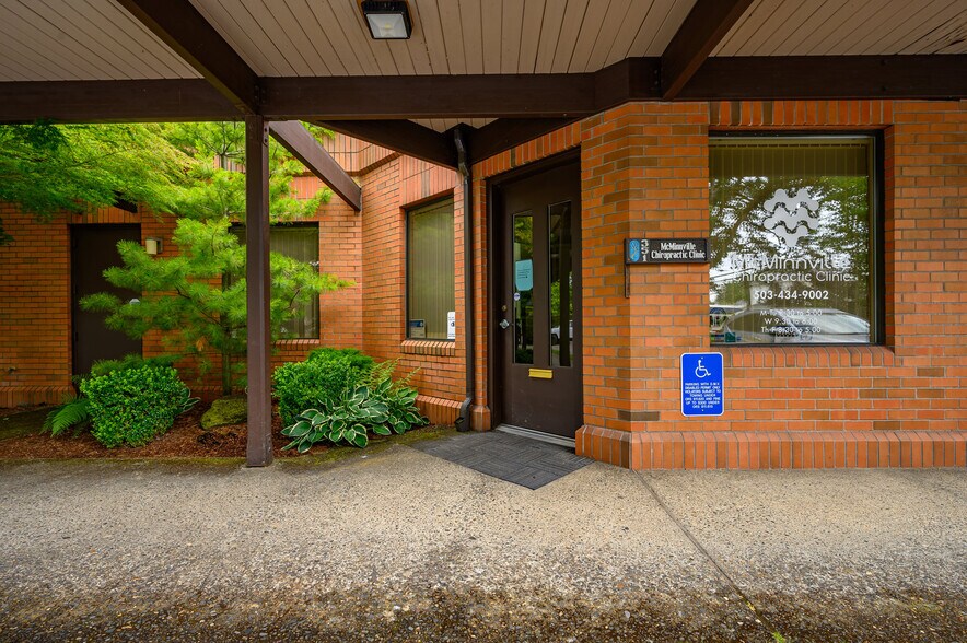 351 SE Baker St, Mcminnville, OR à vendre - Photo de l’immeuble – Image 1 sur 26