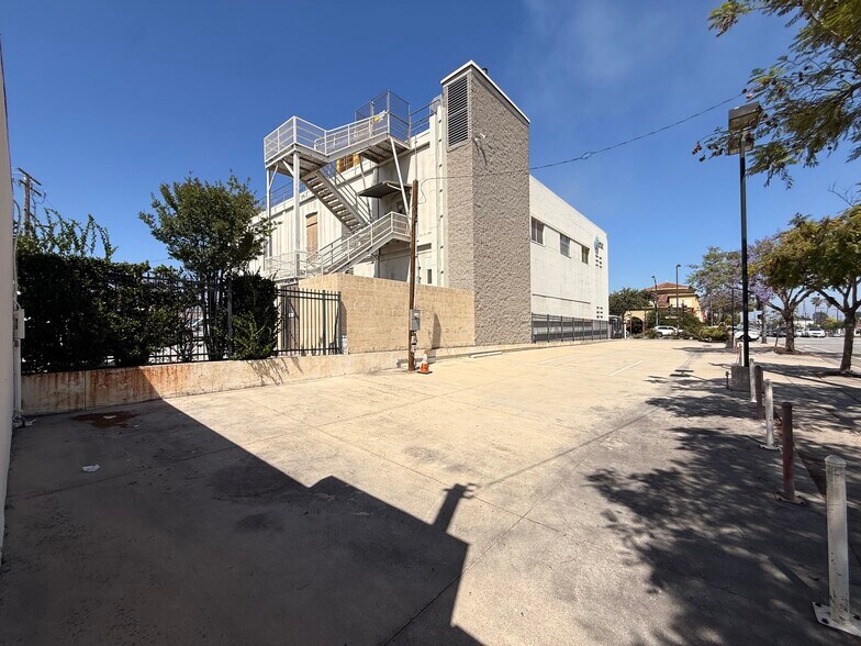 101 N. San Gabriel Blvd., San Gabriel, CA à vendre - Photo de l’immeuble – Image 2 sur 8