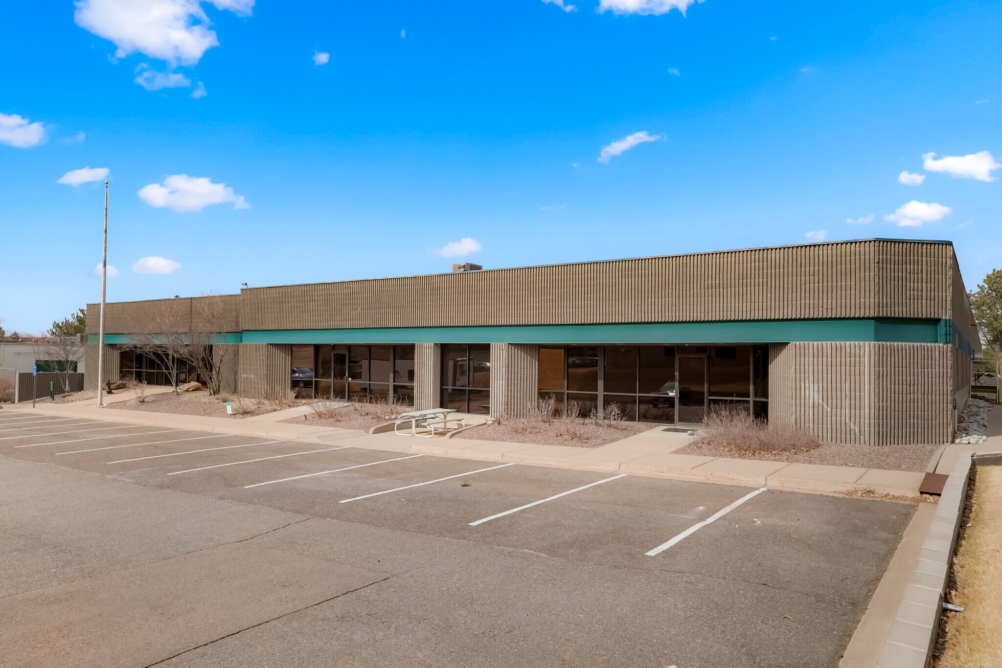 6950 S Tucson Way, Centennial, CO à louer Photo principale– Image 1 sur 9