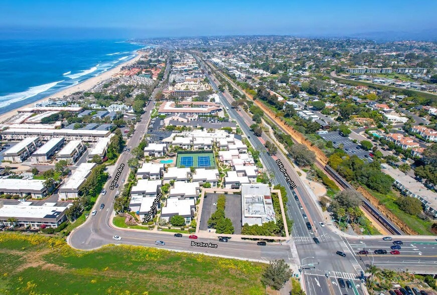 100 Border Ave, Solana Beach, CA à vendre - Aérien – Image 2 sur 11
