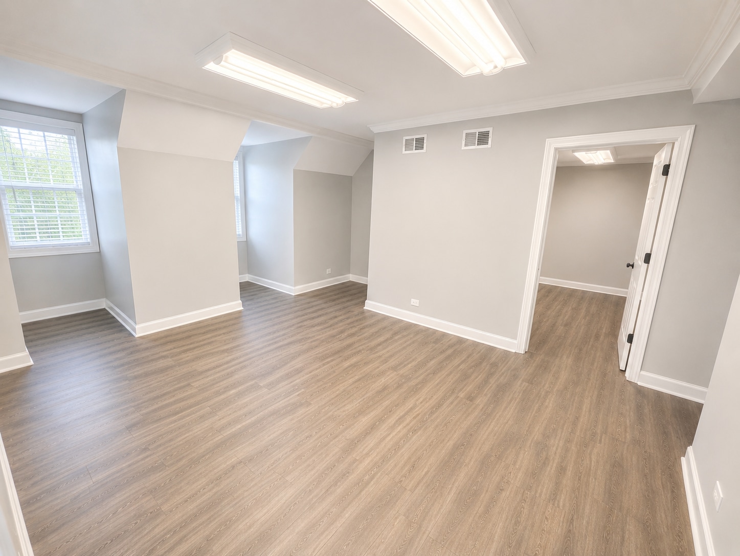 1624 W Colonial Pky, Palatine, IL à louer Photo intérieure– Image 1 sur 2
