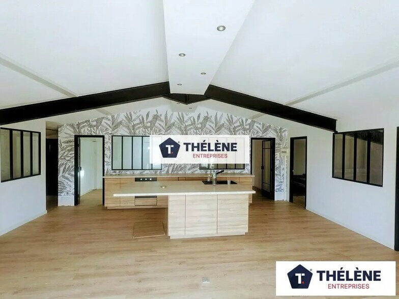 Local d'activités dans Gigean à vendre - Photo intérieure – Image 2 sur 6