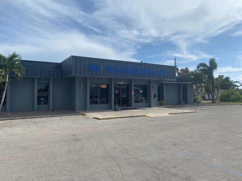 25115 Marion Ave, Punta Gorda, FL à vendre - Photo de l’immeuble – Image 2 sur 22