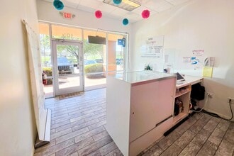 3851 SW Green Oaks Blvd, Arlington, TX à louer Photo intérieure– Image 2 sur 3