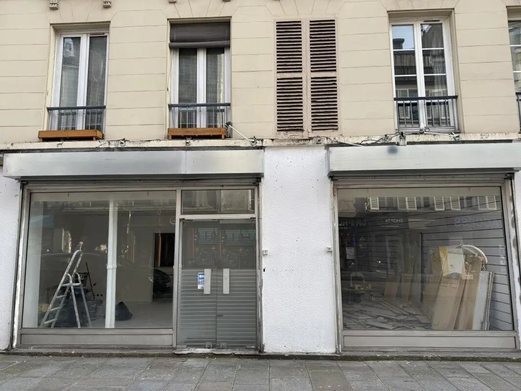 Local commercial dans Paris à louer Photo de l’immeuble– Image 1 sur 9