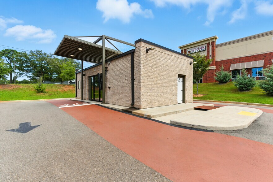 4240 Hickory Flat Hwy, Canton, GA à louer - Photo de l’immeuble – Image 2 sur 22