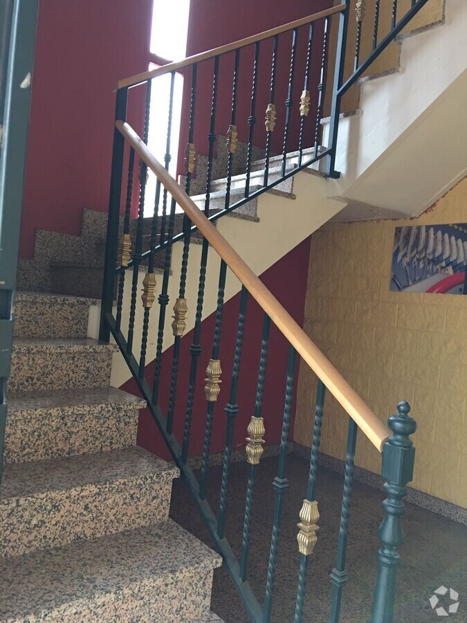 View Photo