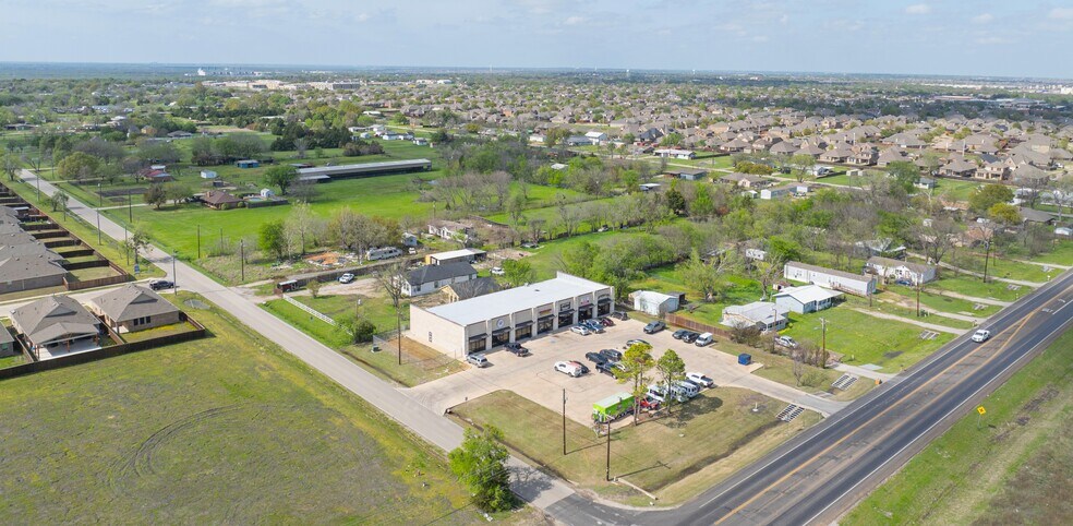 11511 Walnut Ln, Forney, TX à vendre - Photo de l’immeuble – Image 3 sur 7