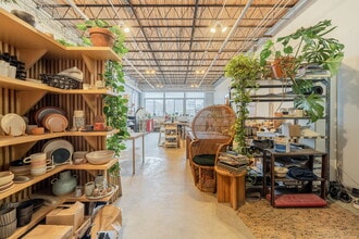 465-485 Rue De Port-Royal O, Montréal, QC à louer Photo intérieure– Image 1 sur 2