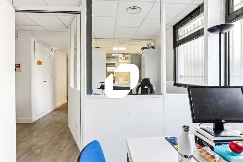 View Photo