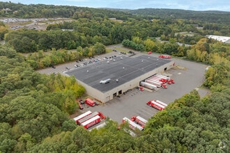 80 Rado Dr, Naugatuck, CT - Vue aérienne  vue de carte - Image1
