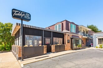 1601 38th St W, Austin, TX à louer Photo intérieure– Image 1 sur 4
