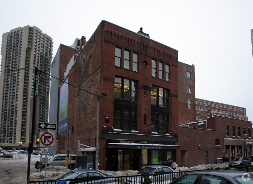 30-32 Lancaster St, Boston, MA à louer - Photo de l’immeuble – Image 2 sur 5