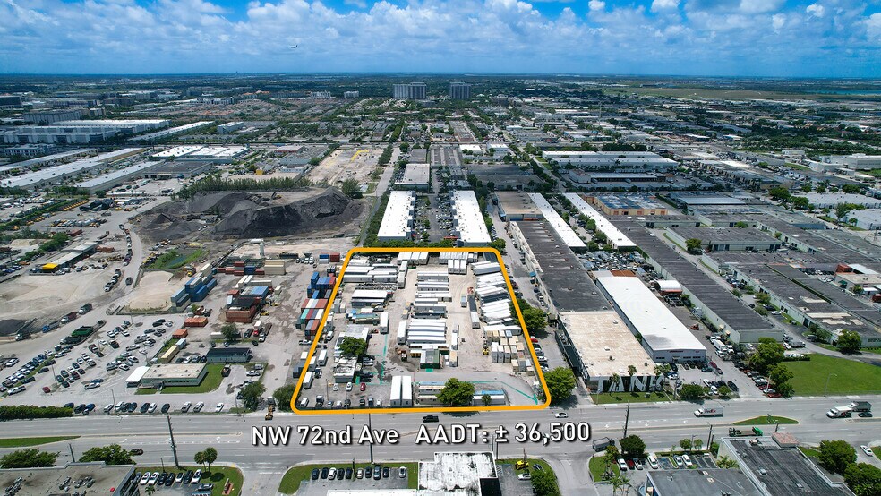 5000 NW 72nd Ave, Miami, FL à louer - Photo de l’immeuble – Image 2 sur 4