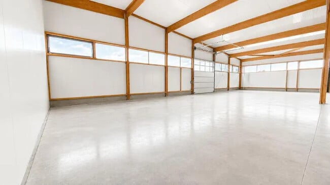 Plus de détails pour Industriel/Logistique à vendre