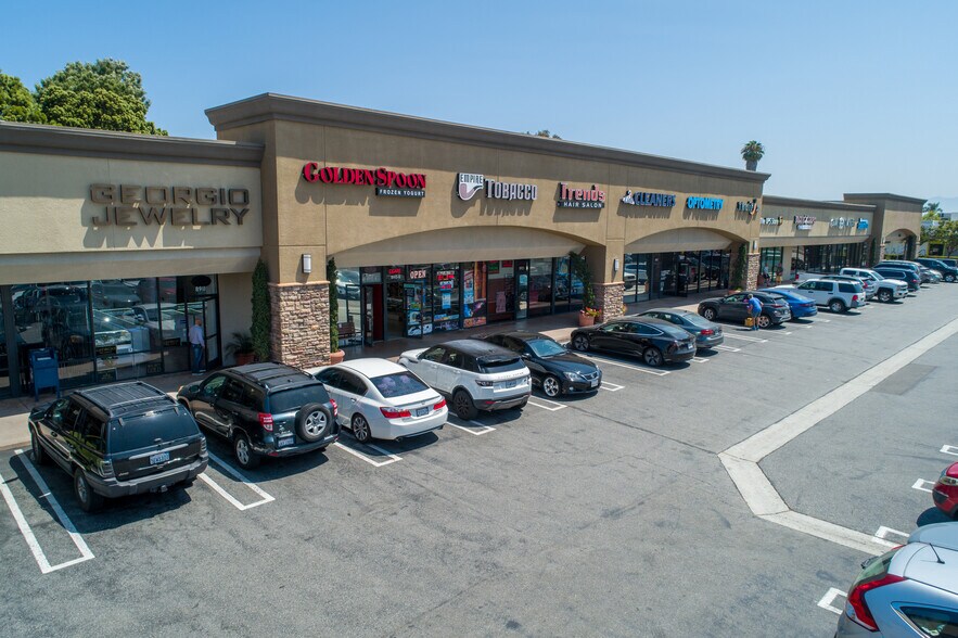 8871-8965 Atlanta Ave, Huntington Beach, CA à louer - Photo de l’immeuble – Image 2 sur 4