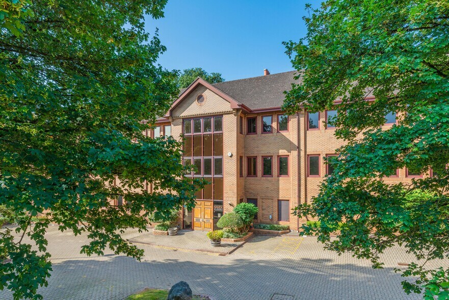 Greenways Business Park, Chippenham à louer - Photo de l’immeuble – Image 1 sur 15