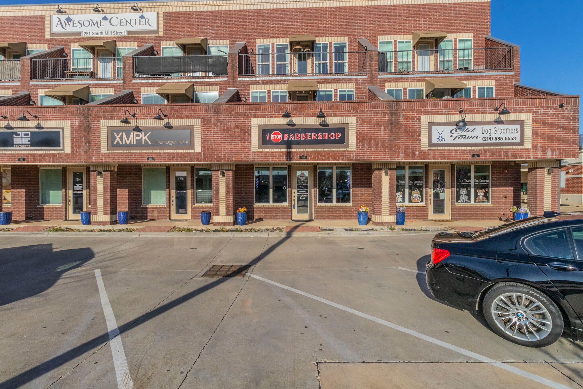 251 S Mill St, Lewisville, TX à vendre Photo principale– Image 1 sur 11