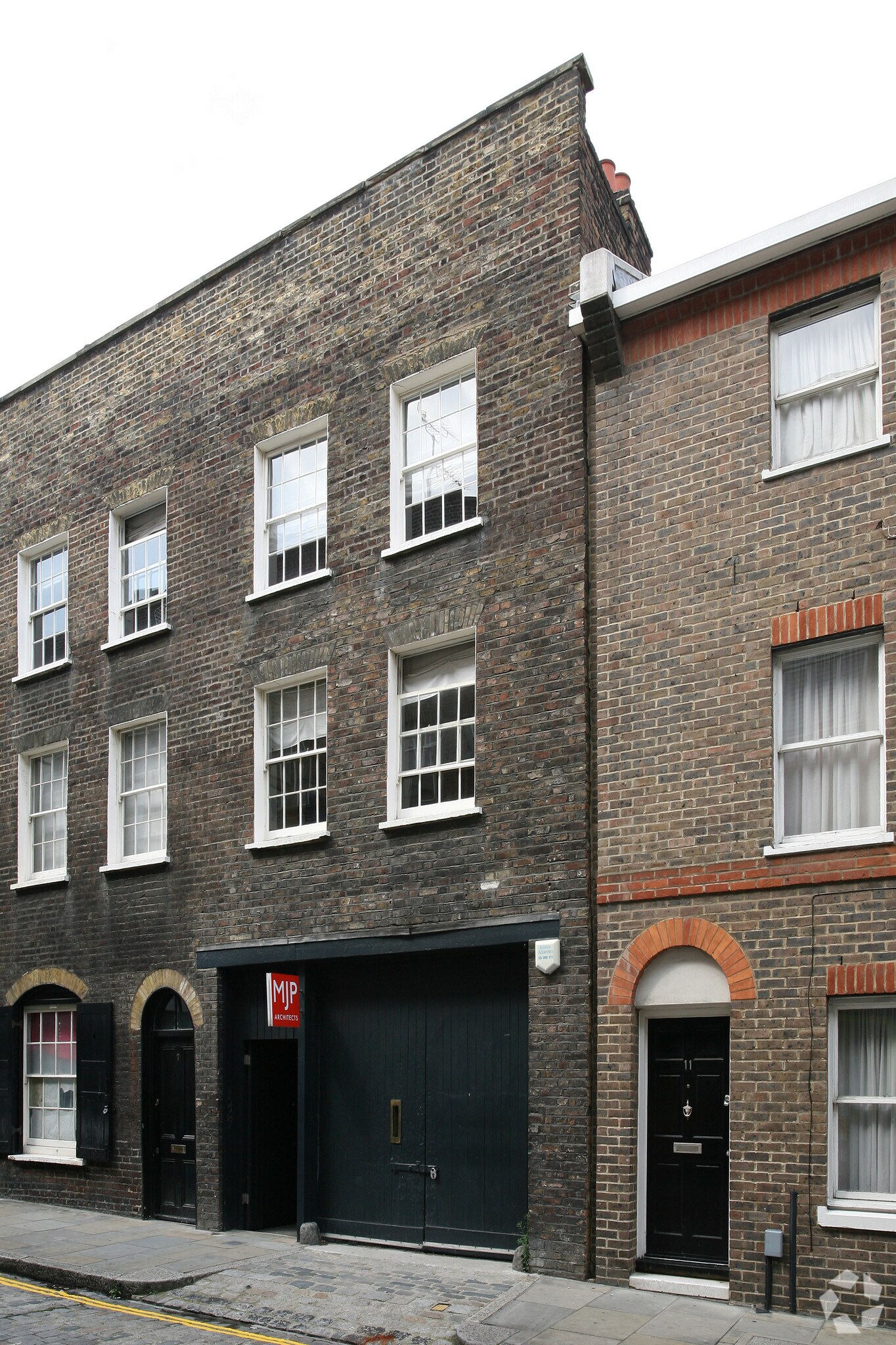 9 Heneage St, Londres à louer Photo principale– Image 1 sur 7