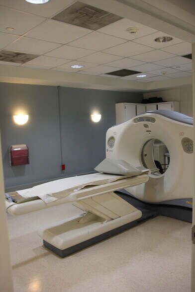 495 N 13th St, Newark, NJ à louer - Photo intérieure – Image 3 sur 22