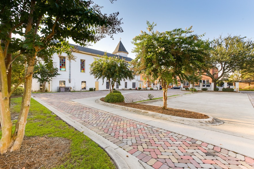 310 Alice St, Savannah, GA à vendre - Photo de l’immeuble – Image 1 sur 5