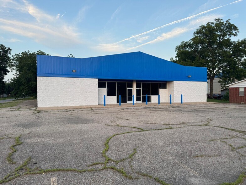 820 N Main St, Brinkley, AR à vendre - Photo de l’immeuble – Image 2 sur 53