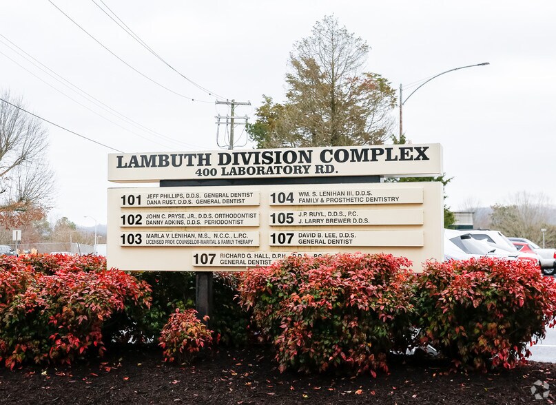 400 Laboratory Rd, Oak Ridge, TN à louer - Photo de l’immeuble – Image 1 sur 4