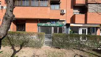 Plus de détails pour Local commercial à louer