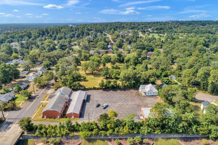411 Milledge Rd, Augusta, GA à vendre - Photo principale – Image 2 sur 18