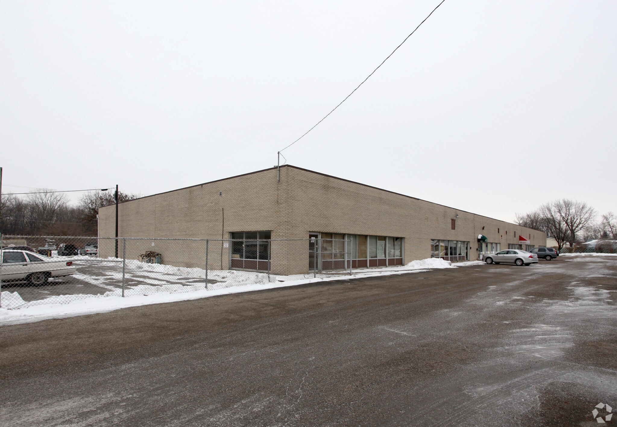 3551-3561 E Fulton St, Columbus, OH à louer Photo principale– Image 1 sur 17