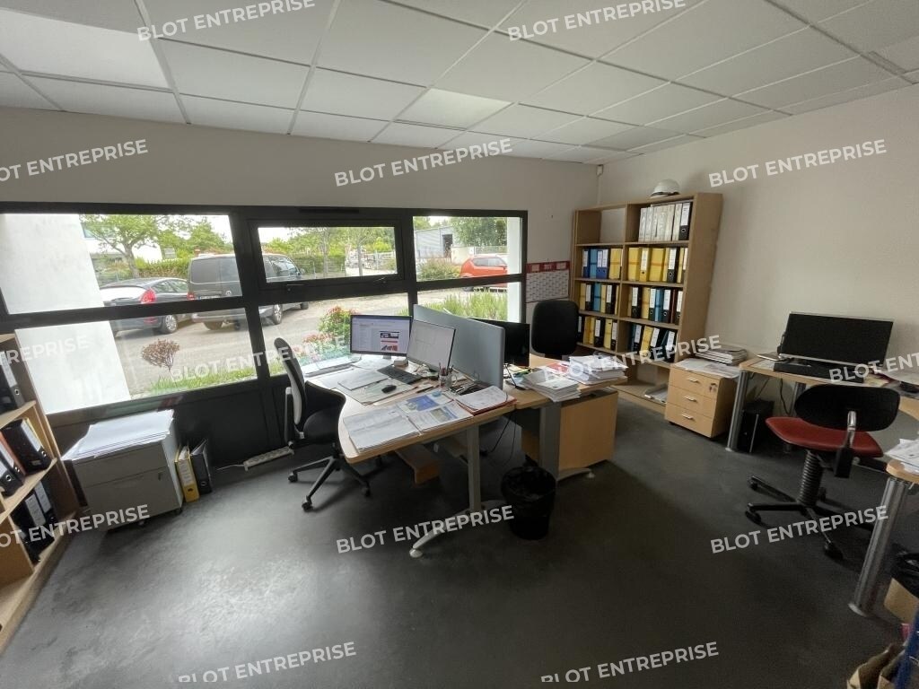 Bureau dans Lorient à louer Photo intérieure– Image 1 sur 5