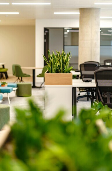 245 Hammersmith Rd, Londres à louer - Photo de l’immeuble – Image 2 sur 60