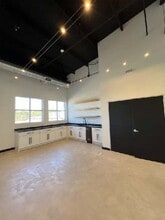 525 Woodland Square Blvd, Conroe, TX à louer Photo de l’immeuble– Image 2 sur 5