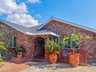 Plus de détails pour 5000 Melvin Dr, Carmichael, CA - Santé à vendre