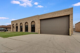 Plus de détails pour 1340 Louis Ave, Elk Grove Village, IL - Industriel/Logistique à louer