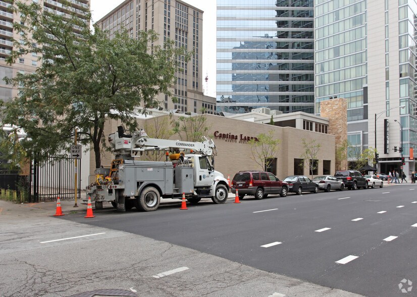 508 N State St, Chicago, IL à louer - Photo de l’immeuble – Image 2 sur 2