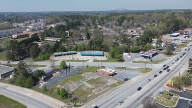6658 Hillandale Dr, Lithonia, GA à louer - Vidéo sur l’annonce professionnelle