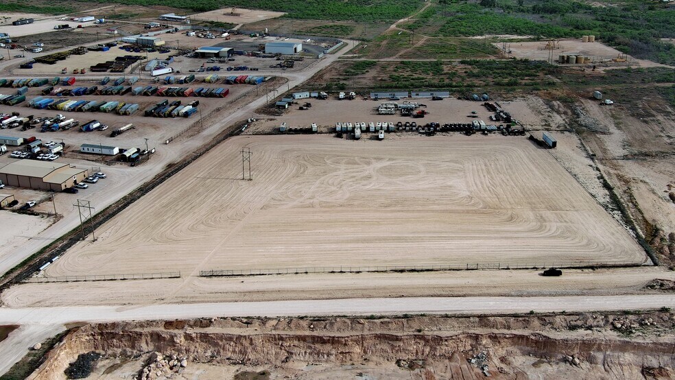 2660 Saybrook Rd, Odessa, TX à louer - Photo de l’immeuble – Image 3 sur 11