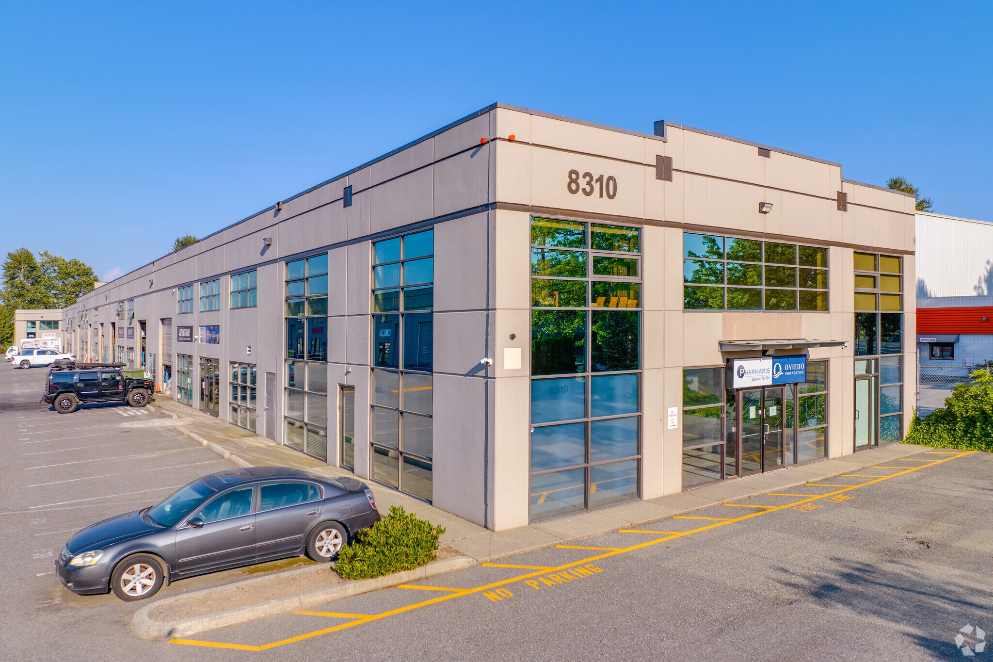 8308 130 St, Surrey, BC à vendre Photo principale– Image 1 sur 5