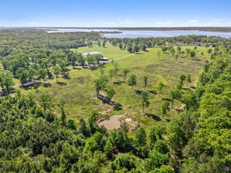 6670 N Lakeshore Dr, Shreveport, LA à vendre - Photo de l’immeuble – Image 3 sur 7