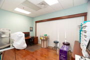 8035 N Lincoln Ave - LN-Crexi-Office-05