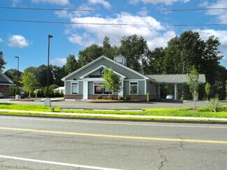 Plus de détails pour 125-131 New Britain Ave, Plainville, CT - Bureau/Local commercial à louer