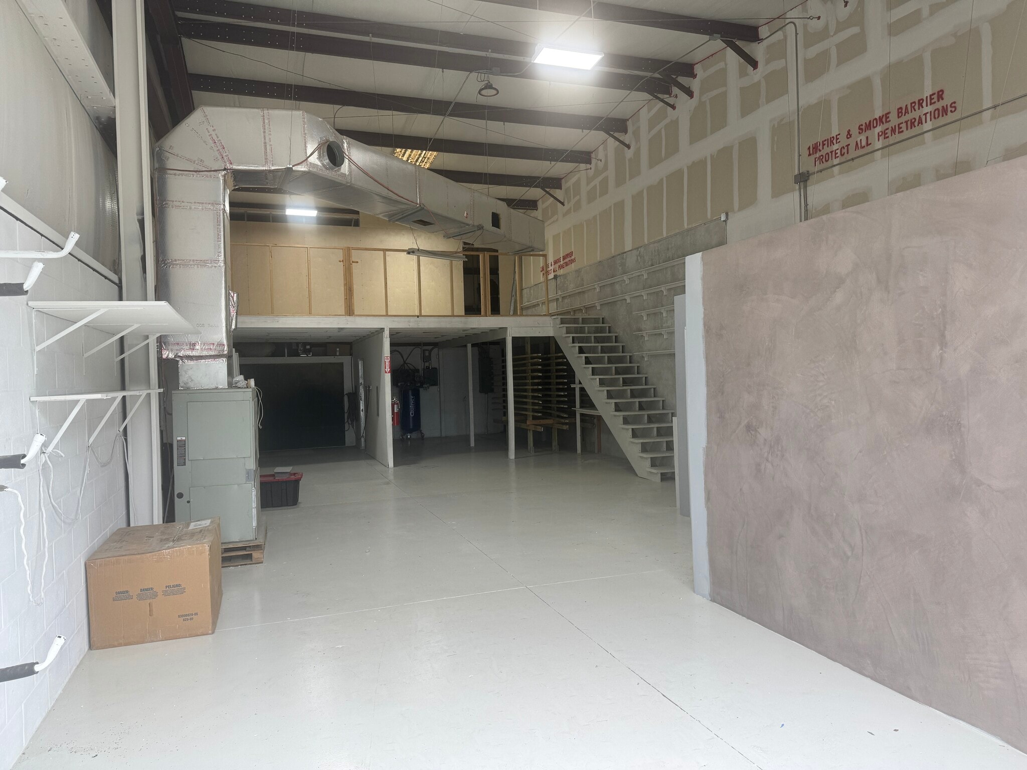 9556 Historic Kings Rd S, Jacksonville, FL à louer Photo intérieure– Image 1 sur 4