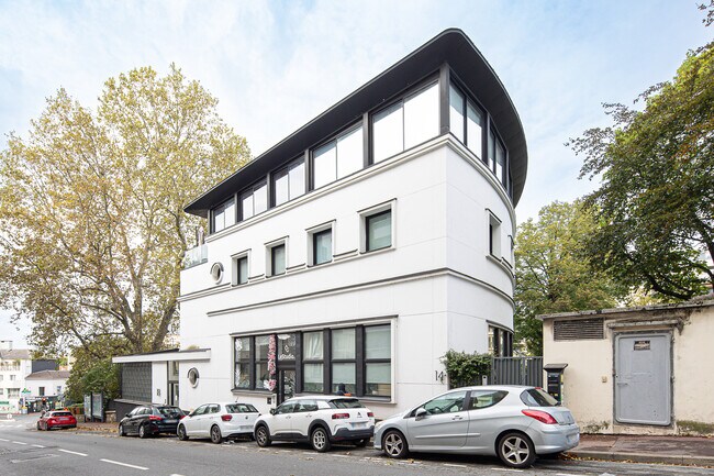 Plus de détails pour 14-18 Rue Telles De La Poterie, Issy-les-Moulineaux - Bureau à vendre