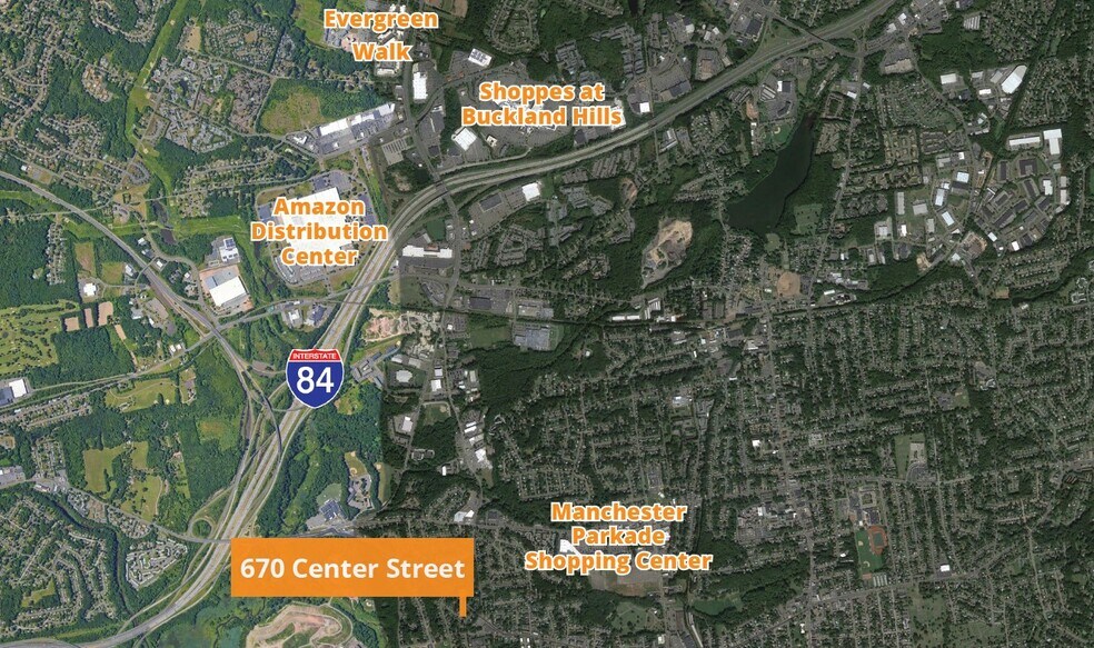 670 Center St, Manchester, CT à louer - Photo de l’immeuble – Image 2 sur 3