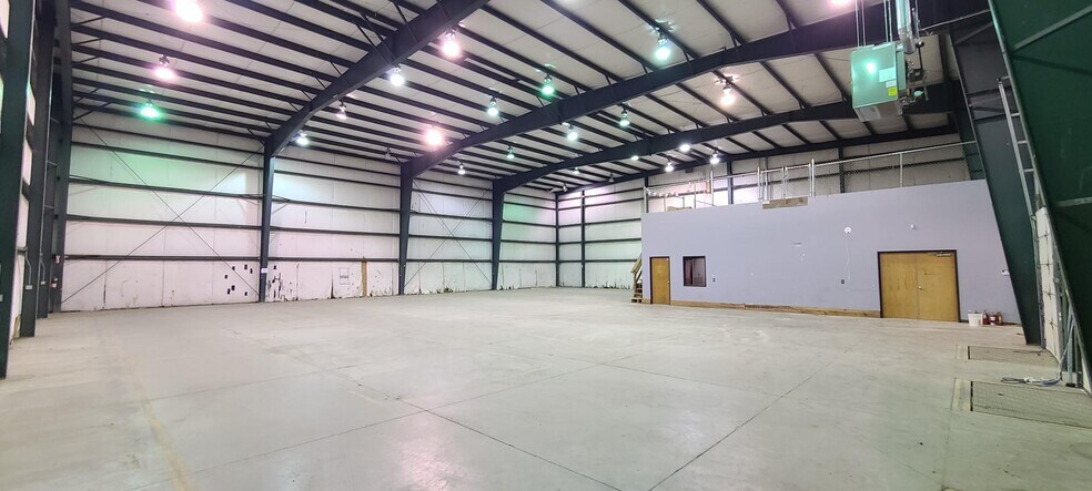 7363 E US Highway 40, Greenfield, IN à vendre - Photo intérieure – Image 2 sur 7